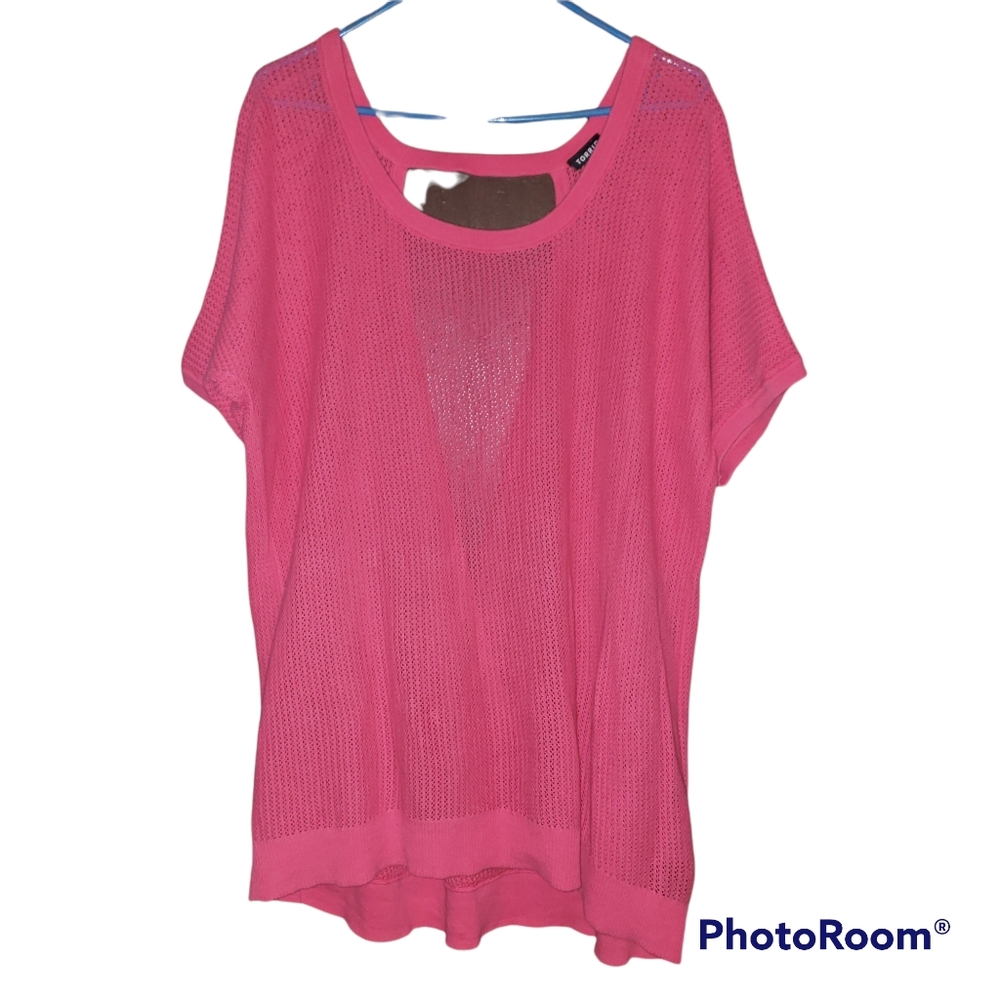 Torrid pink crochet open back short sleeve top size 2